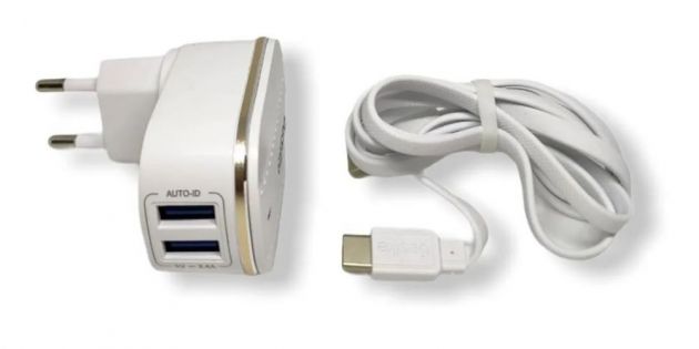 Carregador USB com plug Tomada  2.4A com 2 portas USB